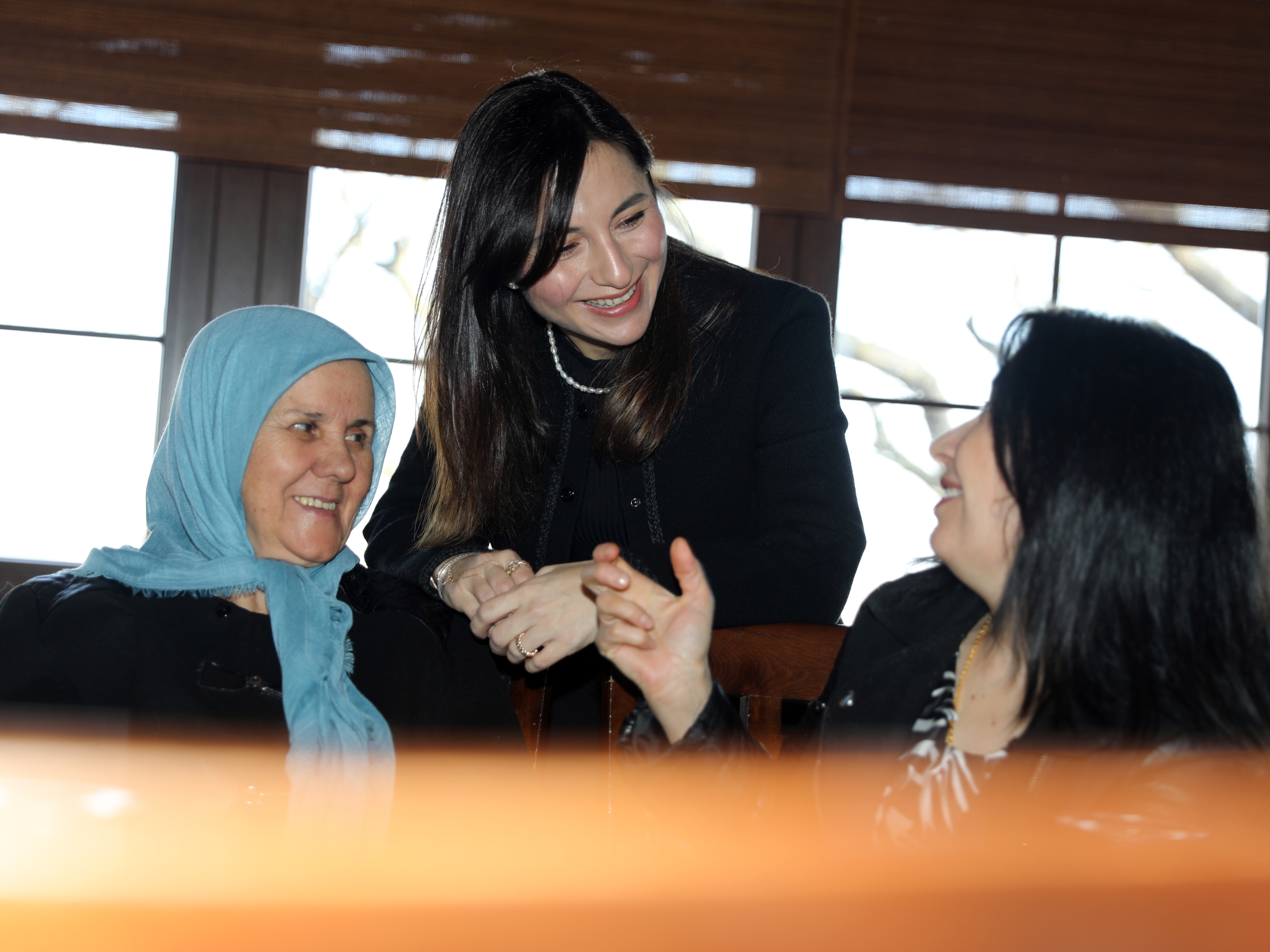 Çerkezköy Belediye Başkanı Vahap Akay’ın eşi Güliz Akay “18 Mart Çanakkale Zaferi ve Şehitleri
Anma Günü” dolayısıyla kentimizde ikamet eden şehit ve gazilerimizin ailelerini düzenlenen kahvaltı
programında ağırladı.
