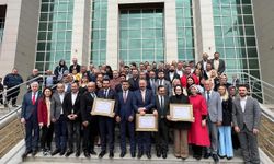 Tekirdağ Ak Parti vekilleri mazbatalarını aldılar