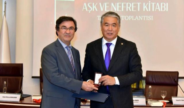 Dr. Yakup Ömeroğlu'nun vefatı nedeniyle TÜRKSOY'dan Taziye