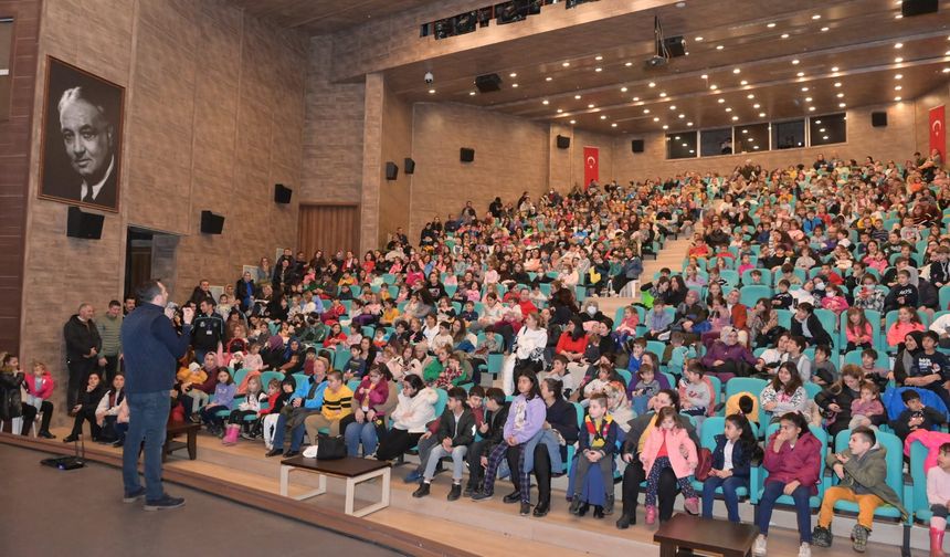 Süleymanpaşa'da 10 Bin çocuk doyasıya eğlendi