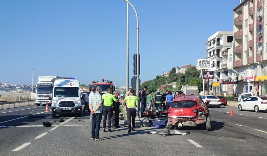 Tekirdağ'da iki otomobilin çarpıştığı kazada 2 kişi öldü, 3 kişi yaralandı