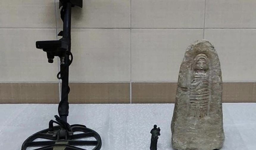 Tekirdağ'da tarihi eser operasyonunda heykel ve sütun ele geçirildi