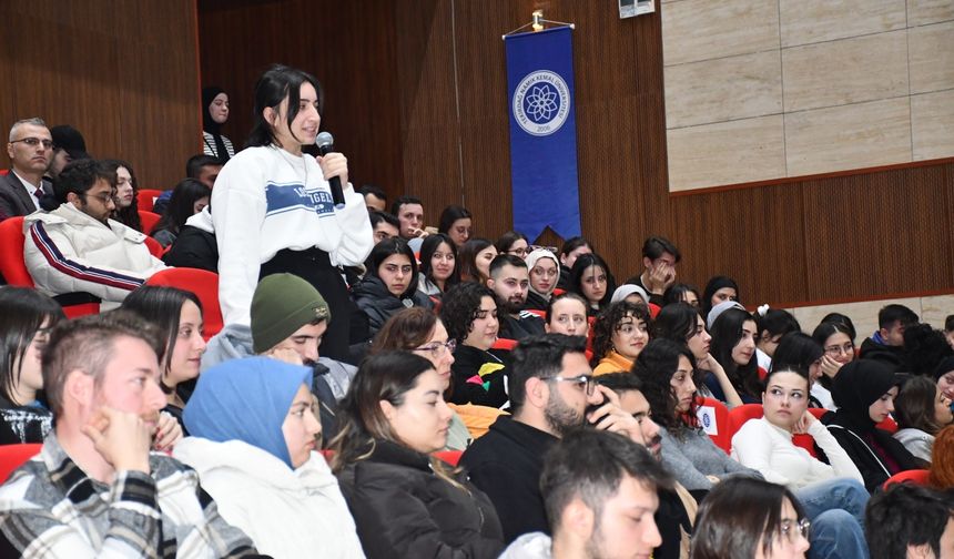 Tekirdağ NKÜ’de ‘Mezunlar Günü’ Etkinliği Düzenlendi